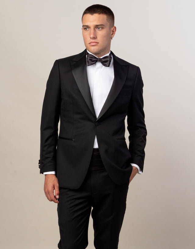 Black Self-Tie Bow Tie