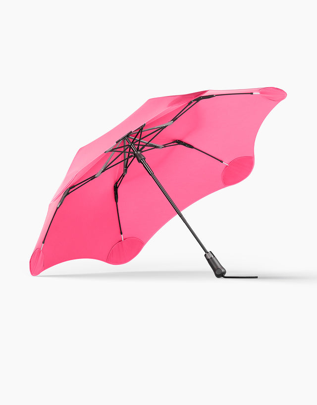 Blunt Metro Hibiscus Pink Umbrella