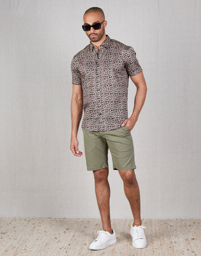 Waihi Black & Pink Paisley Short Sleeve Shirt